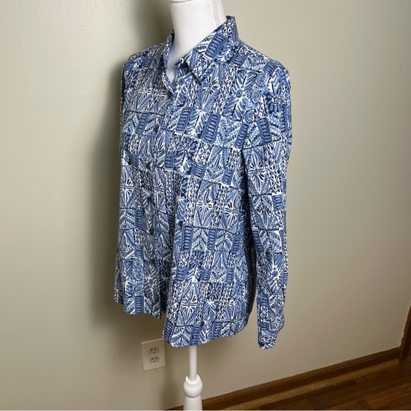 Appleseed’s Petite Blue Button-Down Shirt - Picture 6 of 8